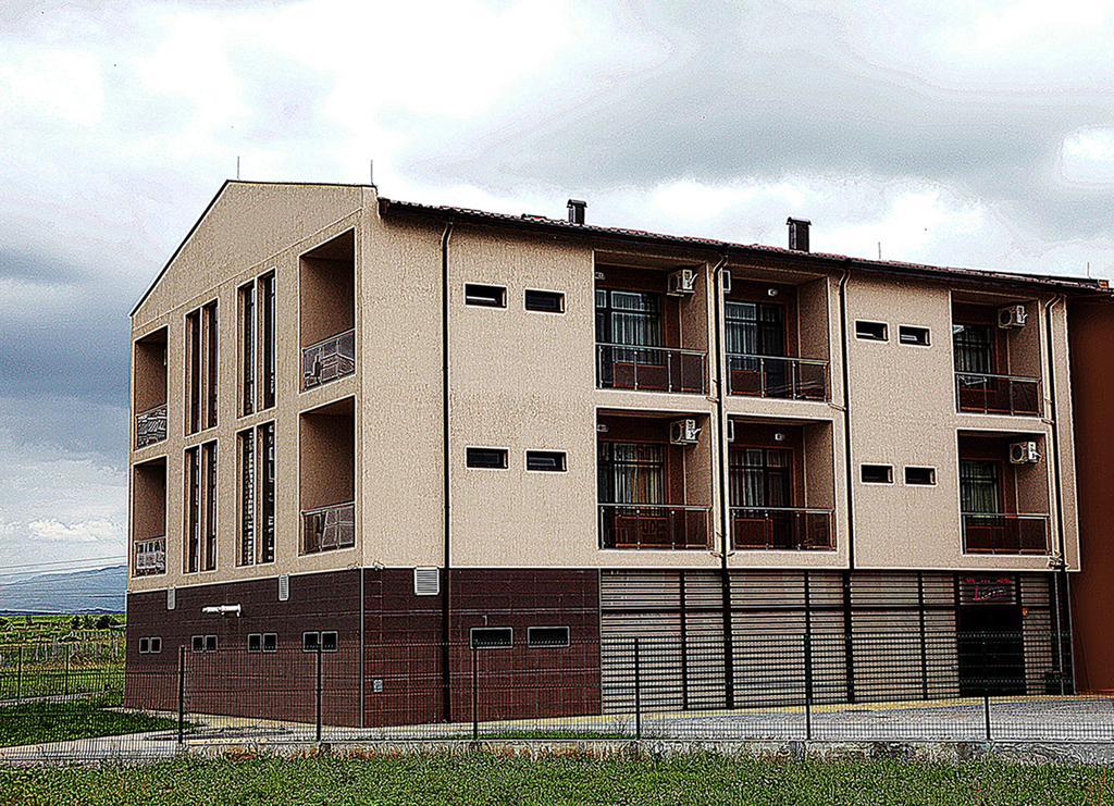 Incanto Family Hotel Sevlievo Eksteriør billede