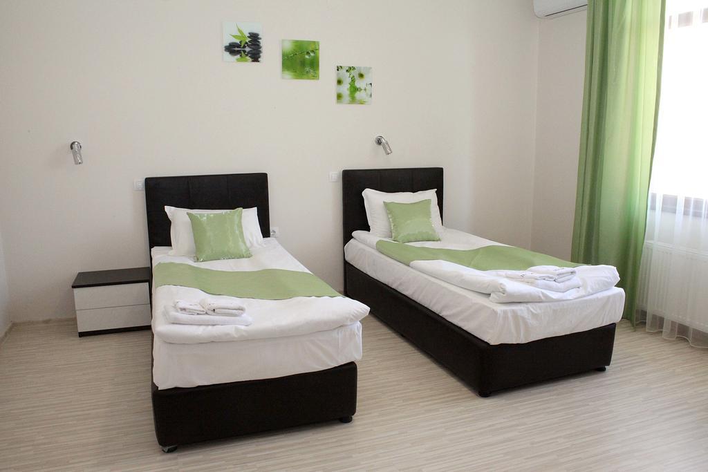 Incanto Family Hotel Sevlievo Eksteriør billede